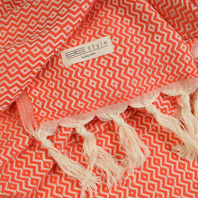 Load image into Gallery viewer, DIAMOND - CORAL