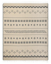 Load image into Gallery viewer, MYSTIQUE XL (55" x 69")