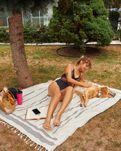 Load image into Gallery viewer, PLAIN XL (55" x 69")