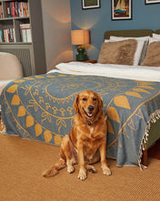 Load image into Gallery viewer, SNUG XL (55" x 69")